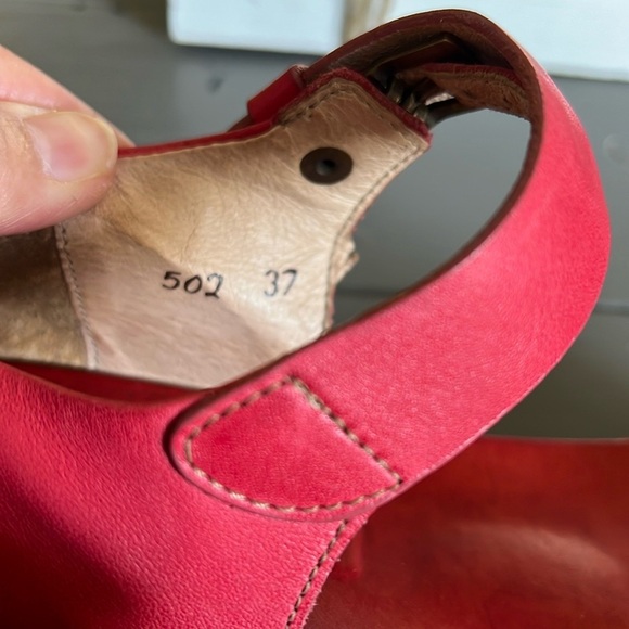 Neosens Women's Red Sandals Size 37 or 6.5 or‎ 7 EU - Picture 9 of 10